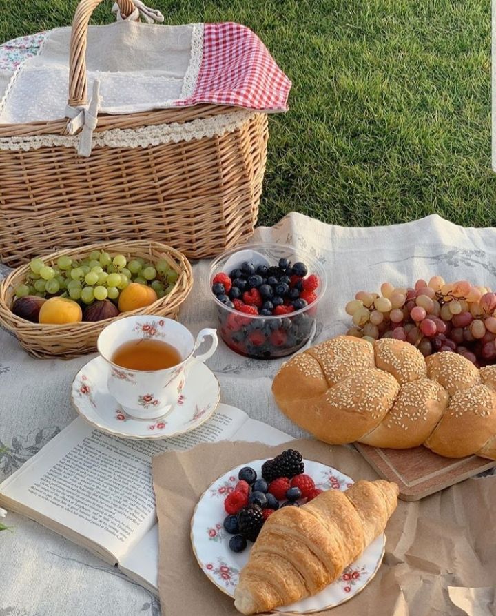 teapot picnics