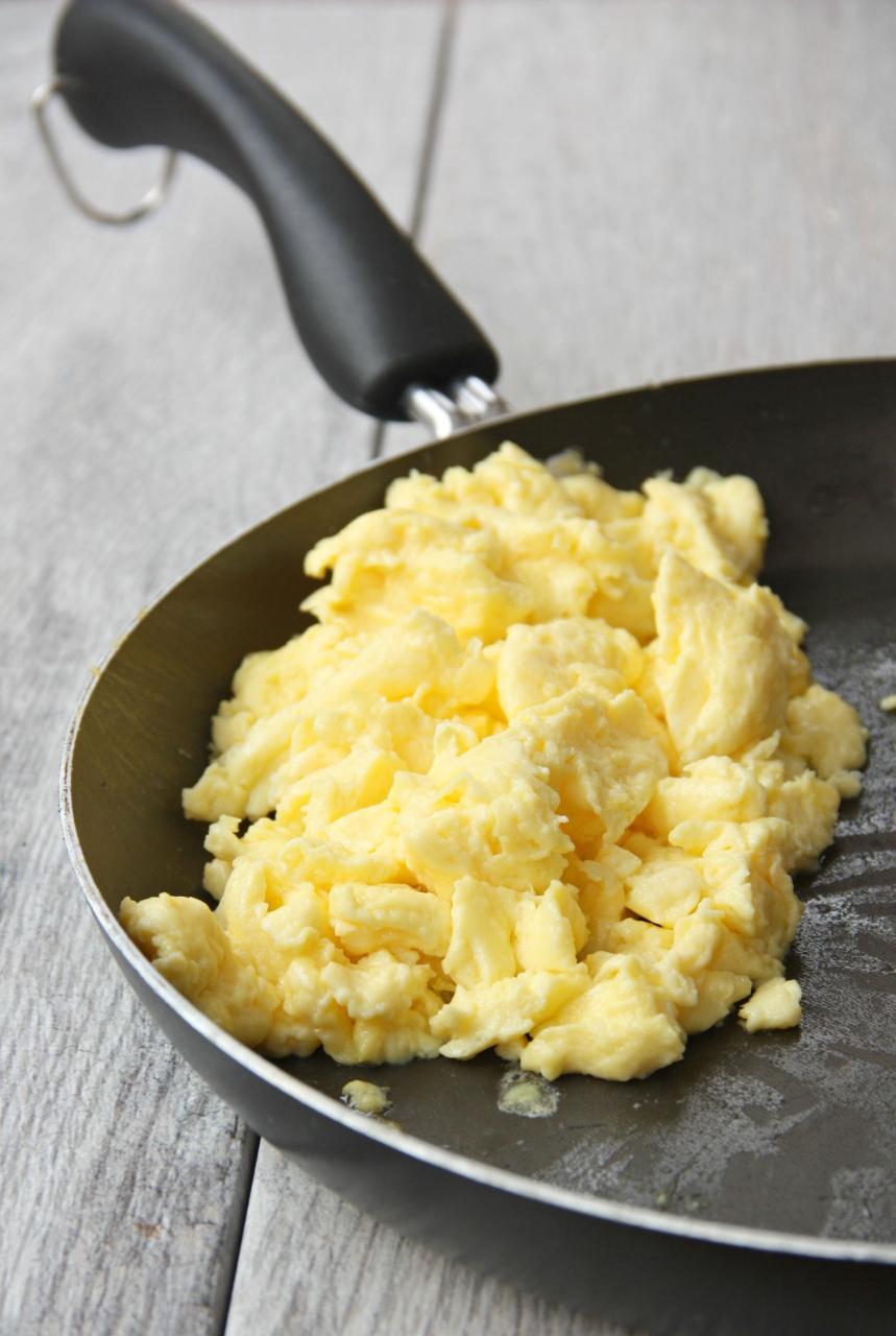 How Do You Cook Perfect Scrambled Eggs
