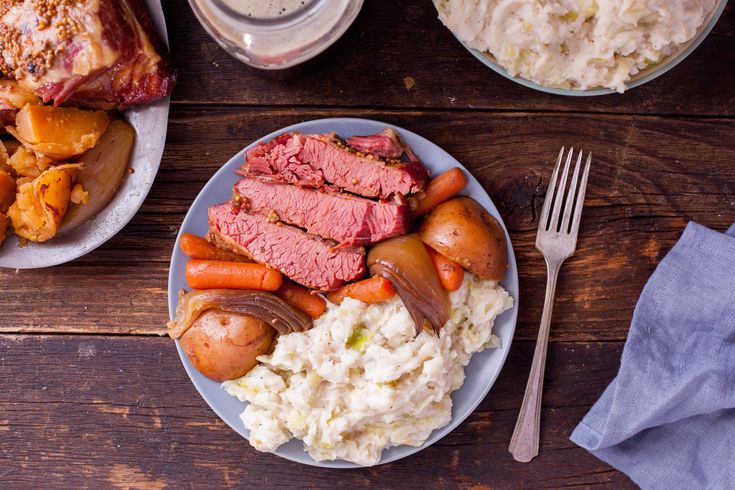 How Do You Cook A Corned Beef In A Slow Cooker