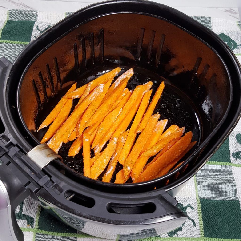 How Long Do You Cook Fries In An Air Fryer