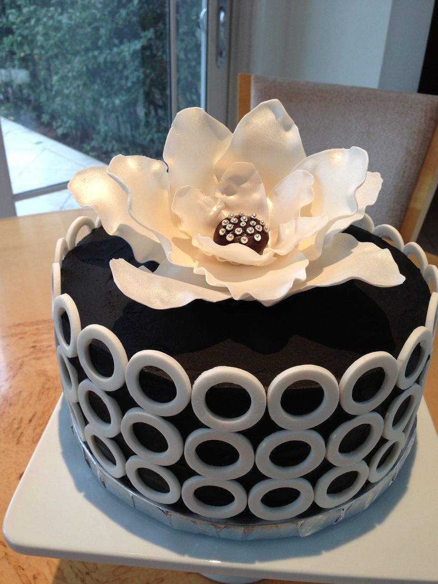 Sophisticated Baking & Cake Design