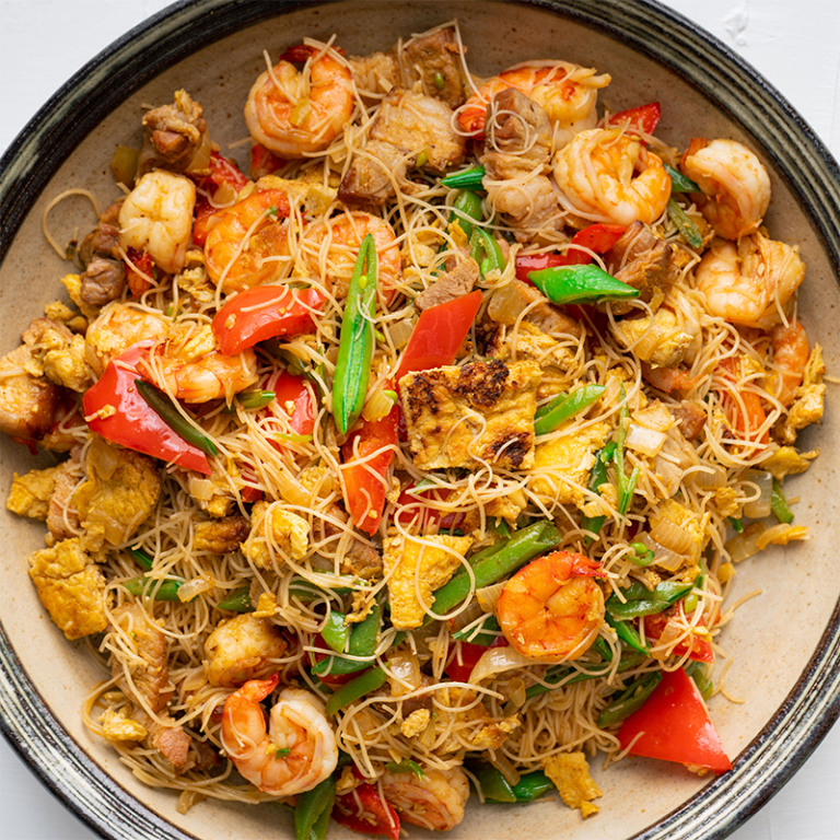 Healthy Chicken Singapore Noodles