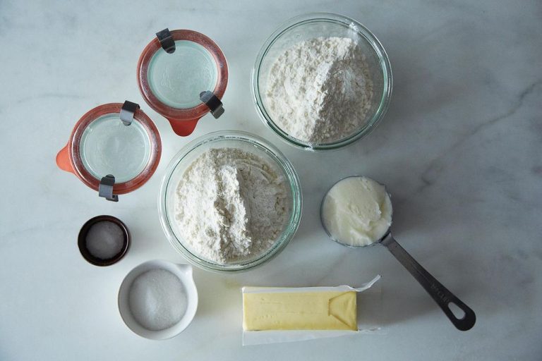 How To Bake The Perfect Pie Crust