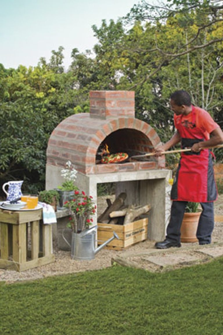 How To Cook A Pizza Oven