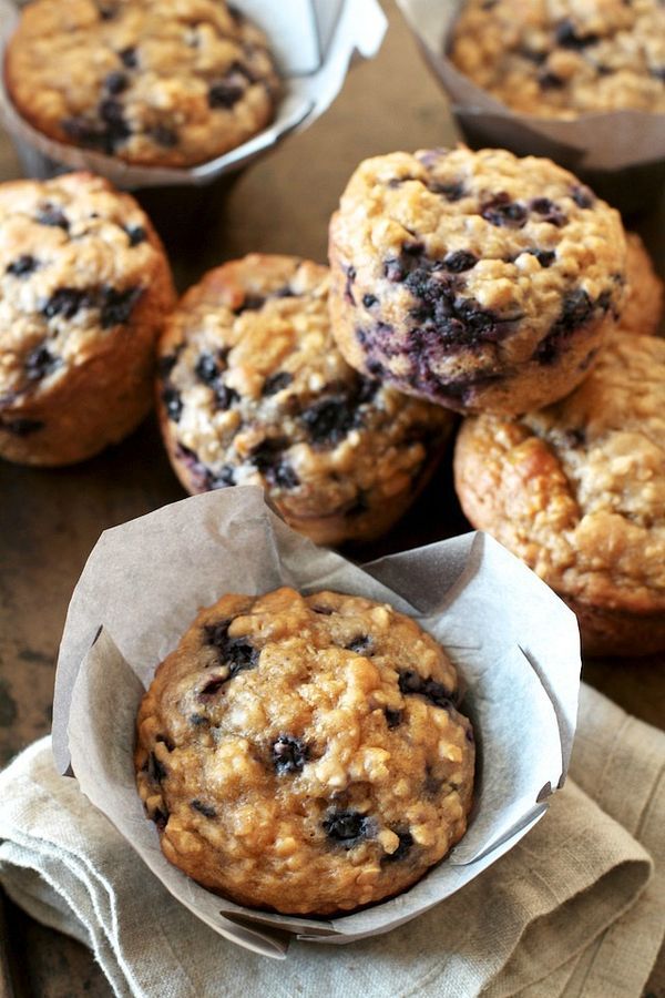 Healthy Blueberry Oatmeal Muffins With Yogurt
