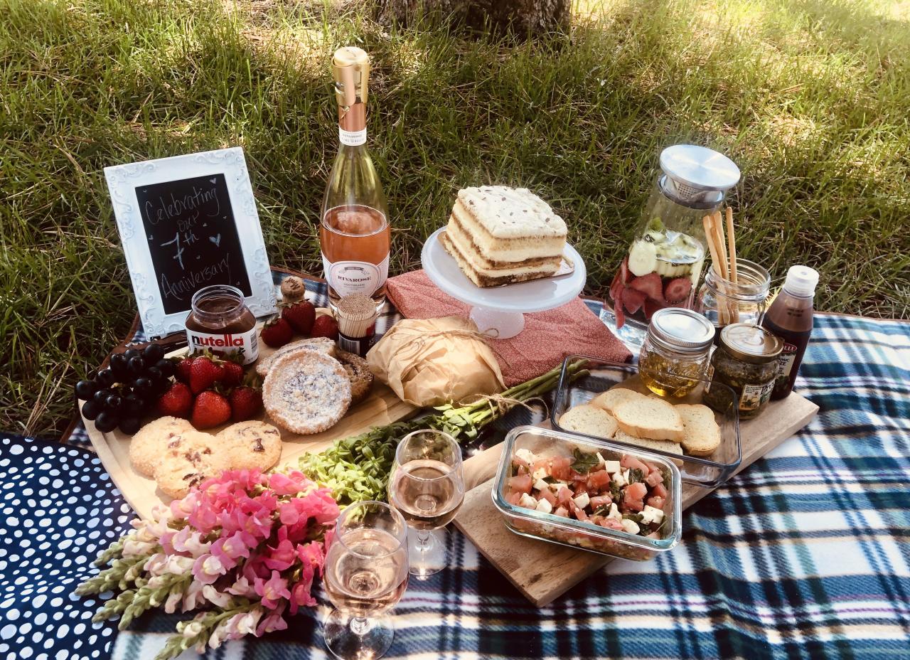 What To Make For A Romantic Picnic