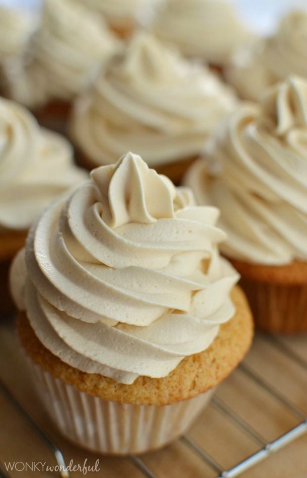 Easy Buttercream Icing