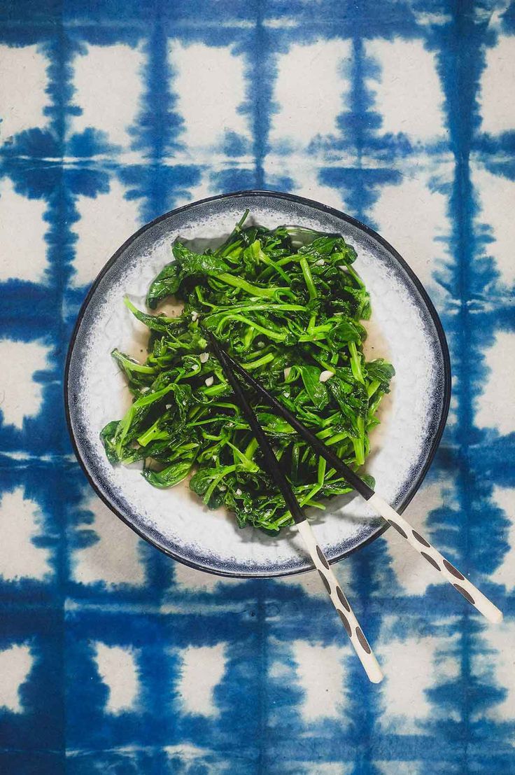 How To Cook Chinese Pea Shoots