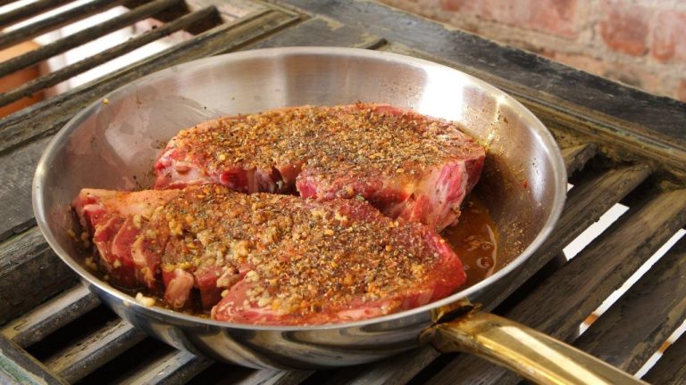How To Cook Steak Tips On A Grill Pan