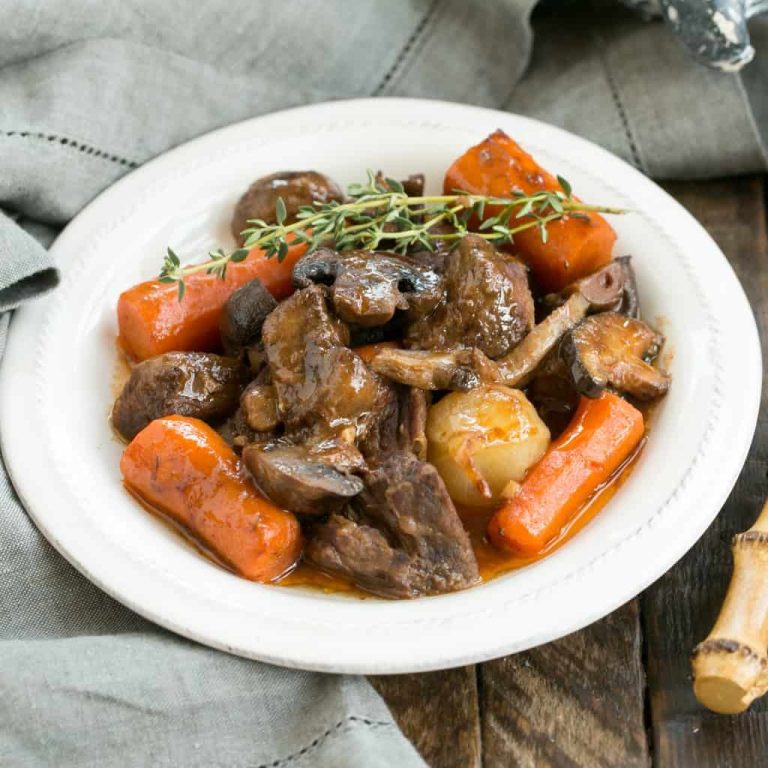 Slow Cooker Beef Stew With Mushrooms