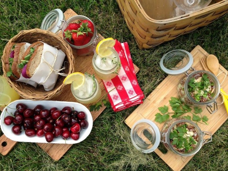 Valentine Picnic Food Ideas