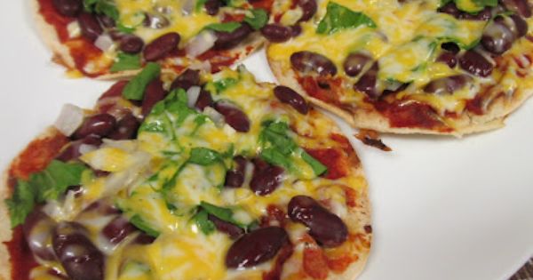 Low Calorie Pizza With Tortilla