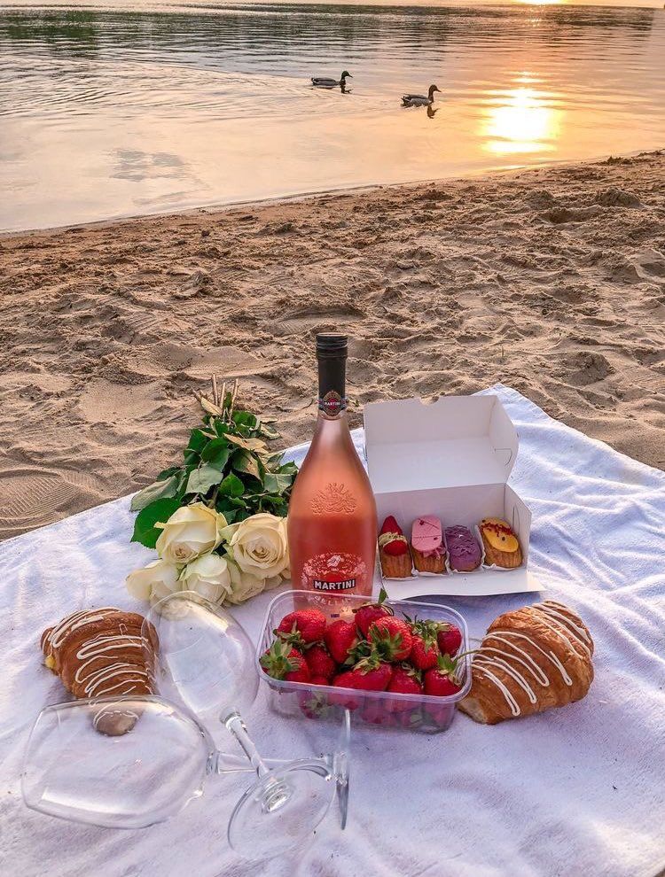 Romantic Picnic Picnic Ideas