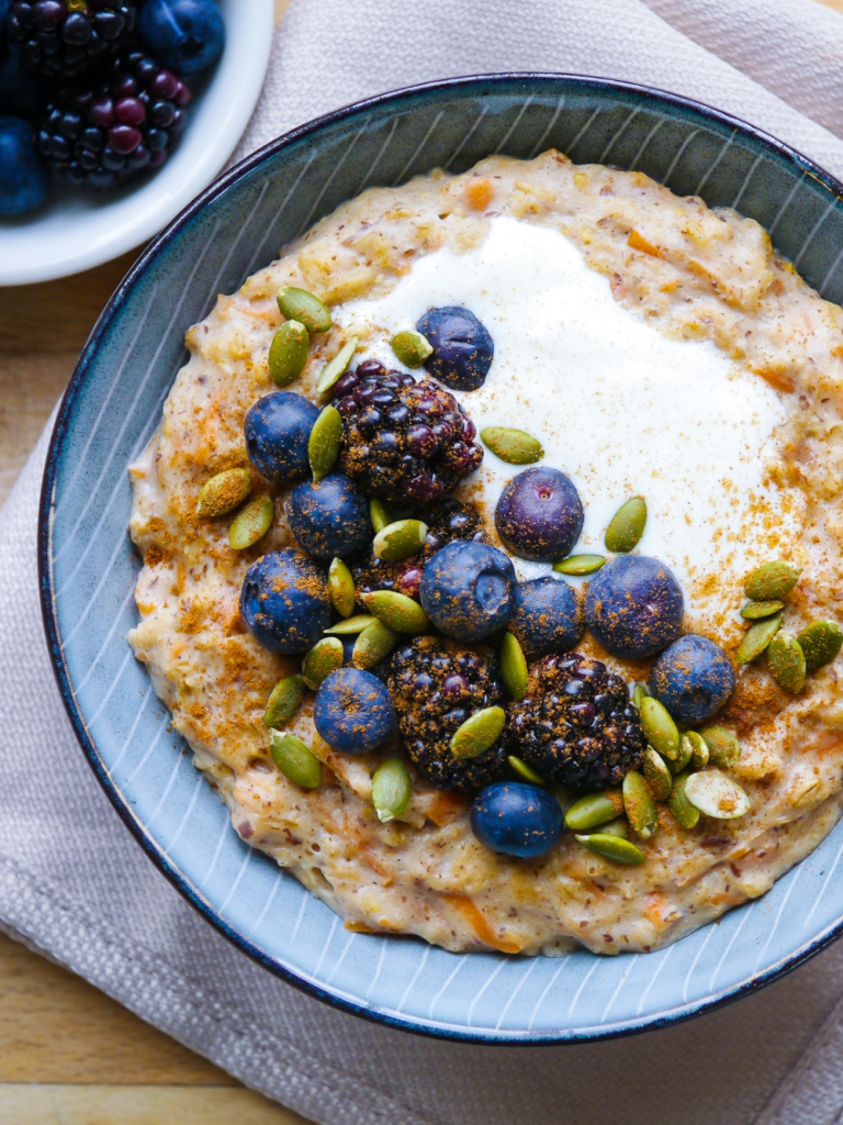 Healthy Carrot Cake Porridge