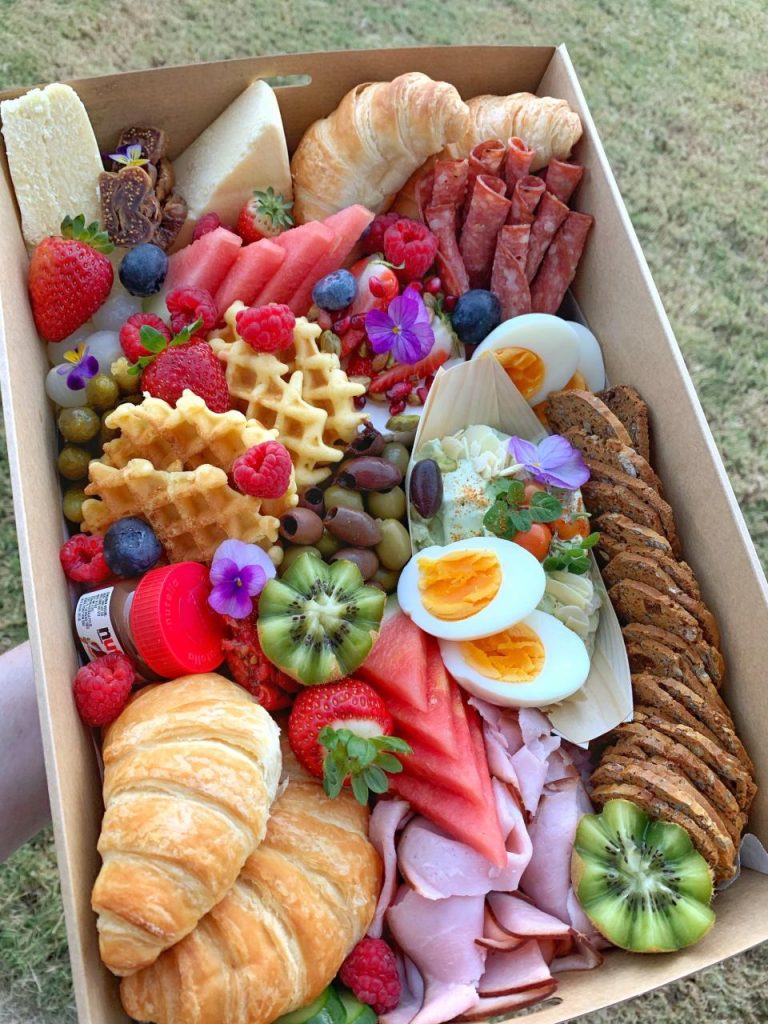 Easy Brunch Picnic Ideas