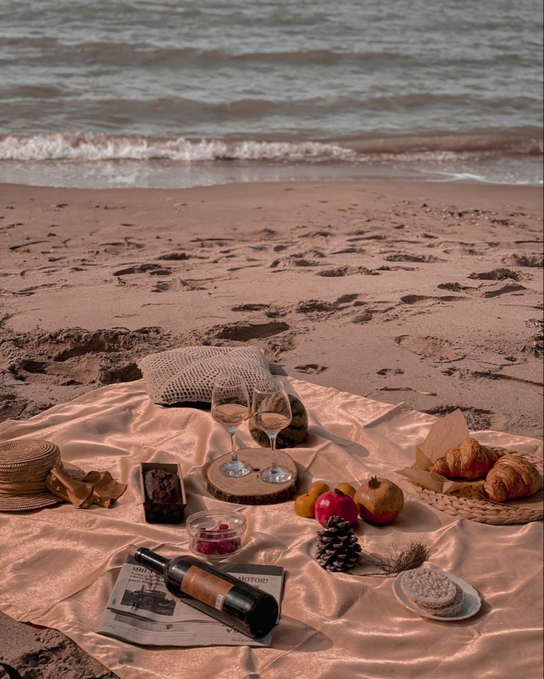 Beach Picnic Ideas Uk