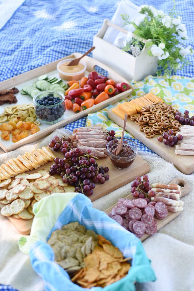 The Perfect Picnic Lunch