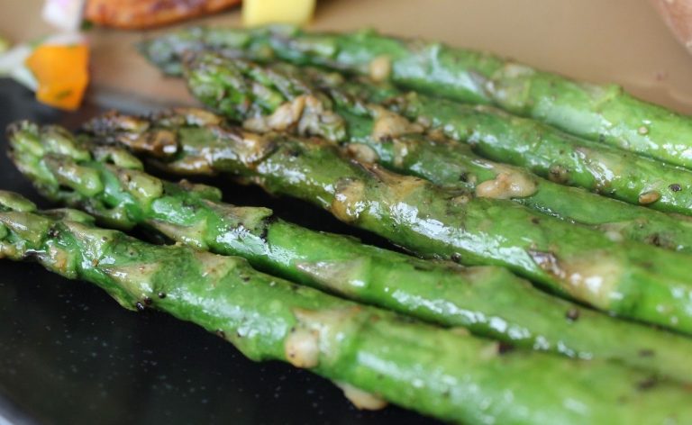 How To Cook Asparagus On Stove